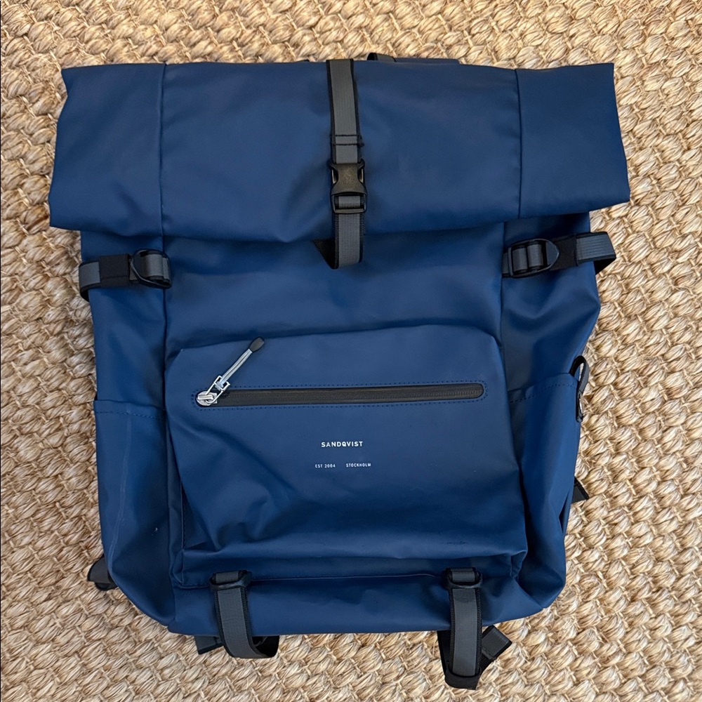 Sandqvist Navy Rolltop Backpack